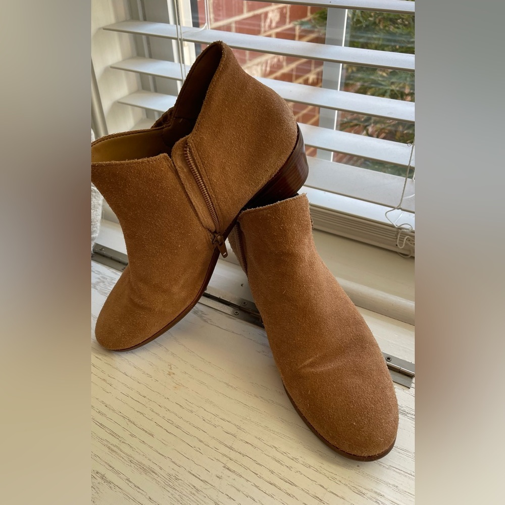 Jack Rogers short boots